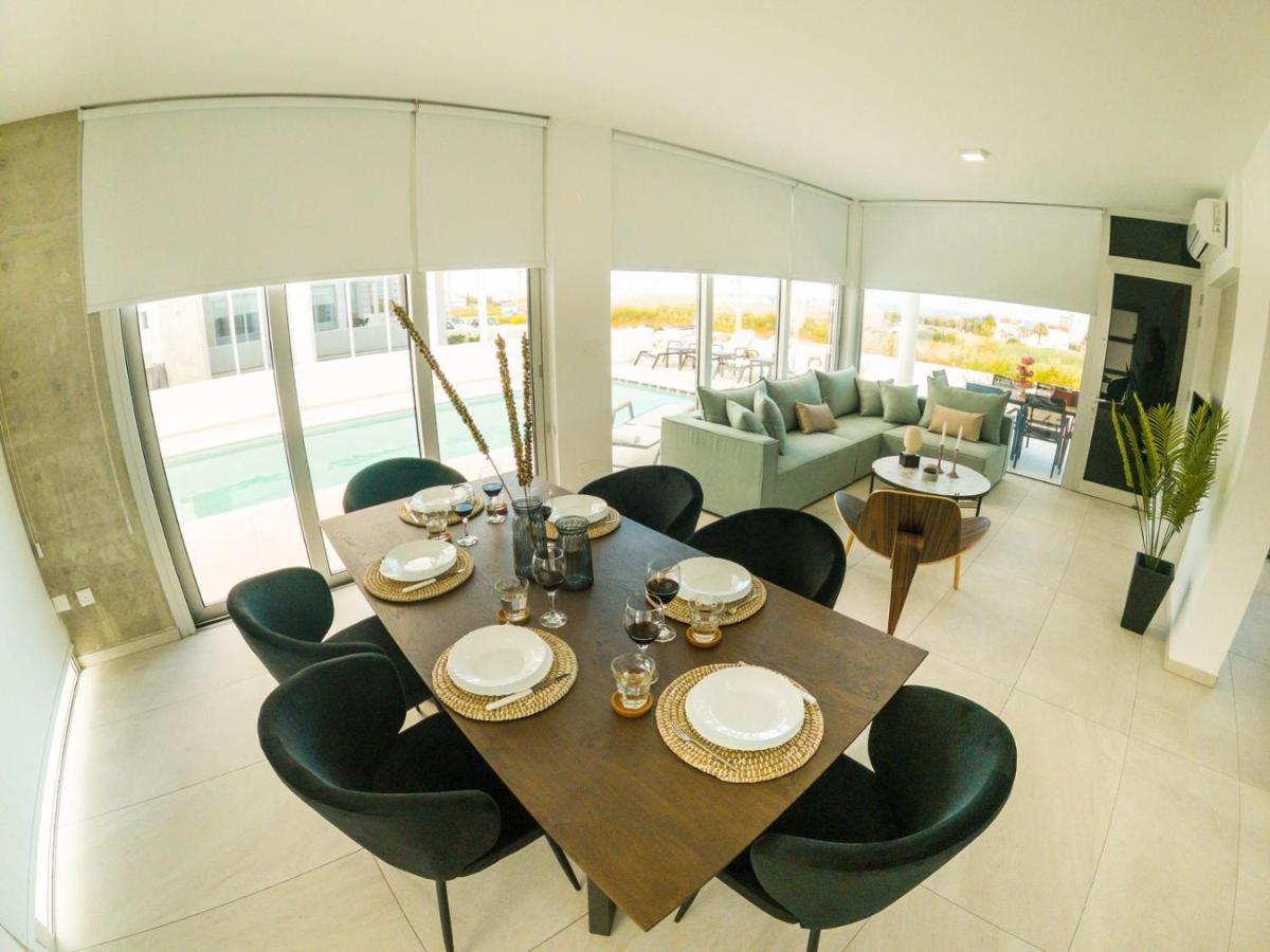 פרוטאראס Imperial Jade Villas Gold Emerging Villas 2 מראה חיצוני תמונה
