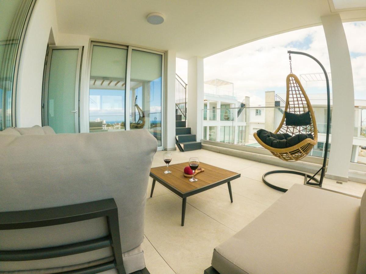 פרוטאראס Imperial Jade Villas Gold Emerging Villas 2 מראה חיצוני תמונה