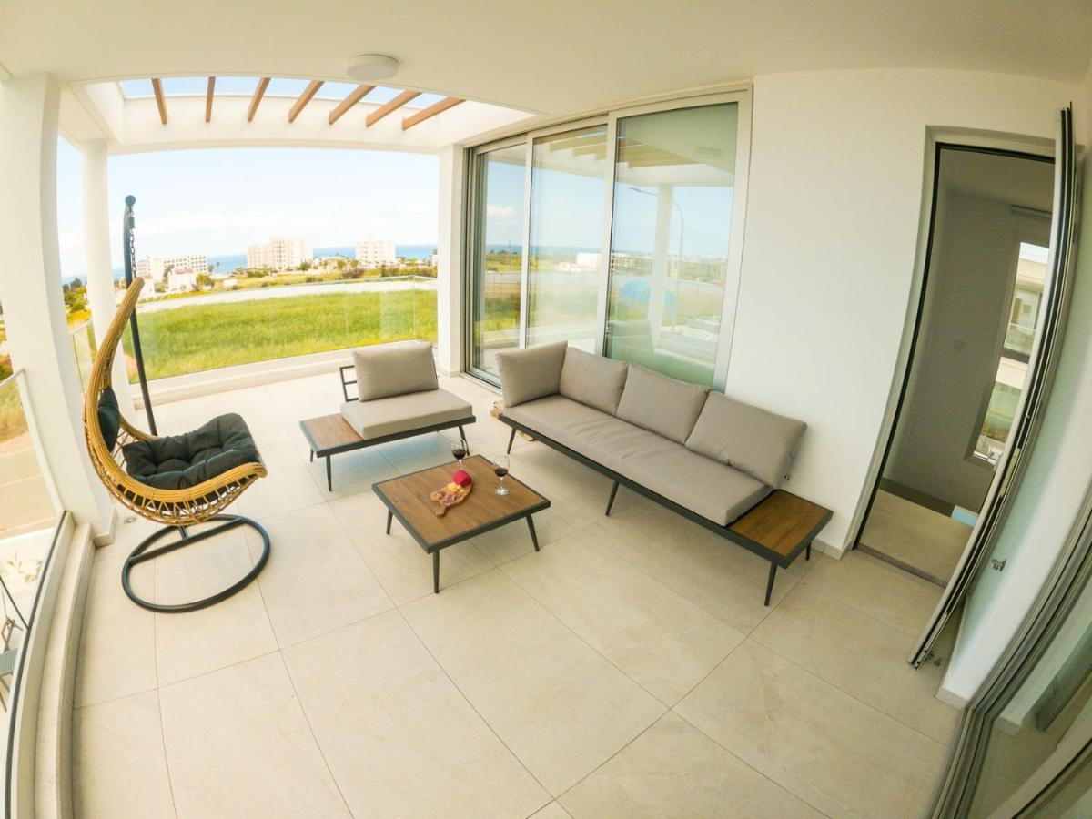 פרוטאראס Imperial Jade Villas Gold Emerging Villas 2 מראה חיצוני תמונה